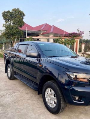 Xe Ford Ranger XLS 2.2L 4x2 AT 2020