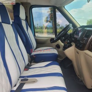 Xe Ford Transit Limousine 2017