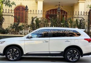 Xe Mitsubishi Outlander 2.0 CVT 2020