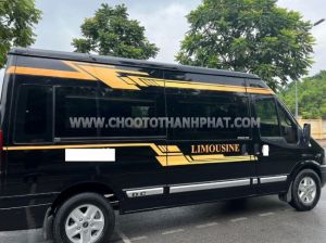 Xe Ford Transit Limousine 2016