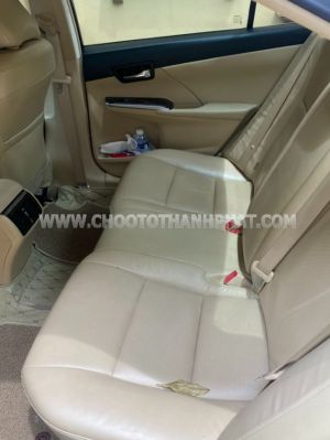 Xe Toyota Camry 2.0E 2016