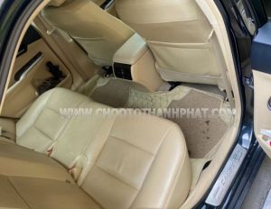 Xe Toyota Camry 2.0E 2016