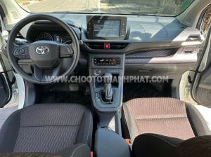 Xe Toyota Avanza Premio 1.5 AT 2024