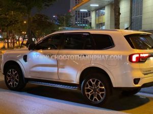 Xe Ford Everest Titanium 2.0L 4x2 AT 2024