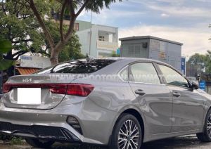 Xe Kia K3 Premium 2.0 AT 2024