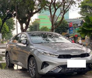 Xe Kia K3 Premium 2.0 AT 2024