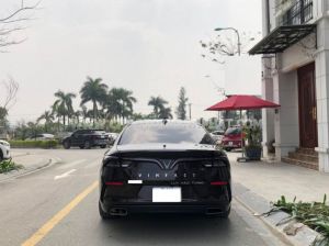 Xe VinFast Lux A 2.0 Nâng cao 2022