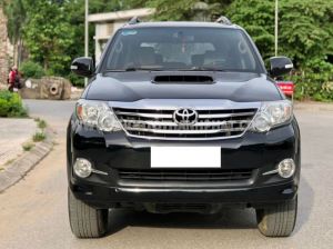 Xe Toyota Fortuner 2.5G 2014