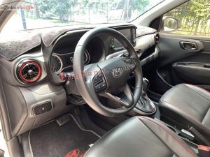 Xe Hyundai i10 1.2 AT 2024