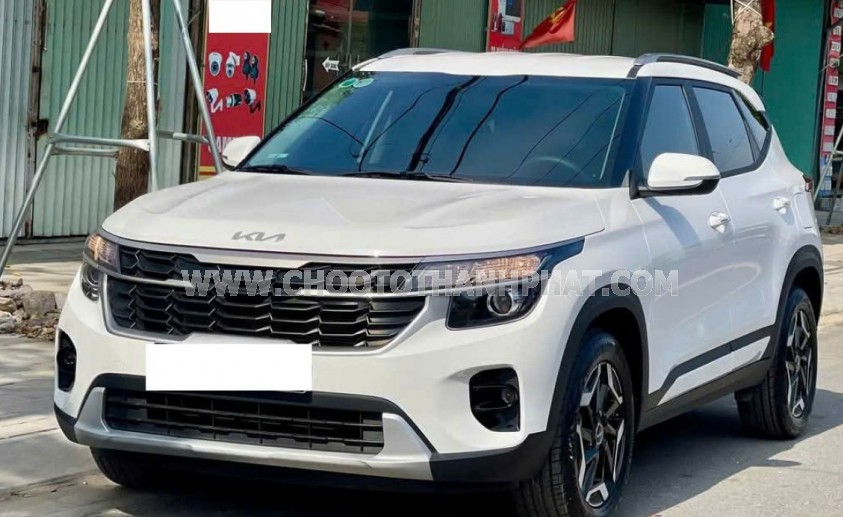 Kia Seltos Deluxe 1.5 AT