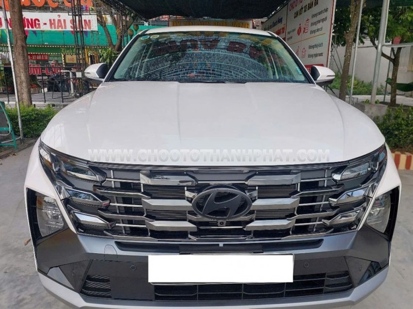 Hyundai Tucson 2.0 AT Đặc biệt 2024