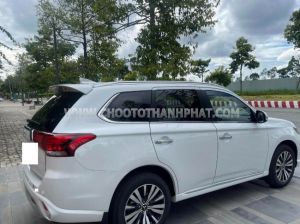 Xe Mitsubishi Outlander 2.0 CVT 2024