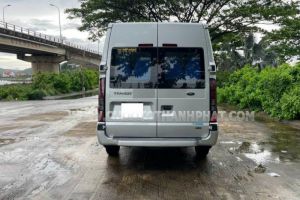 Xe Ford Transit Tiêu chuẩn 2023