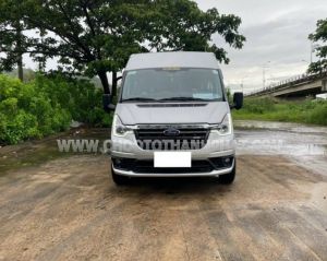 Xe Ford Transit Tiêu chuẩn 2023