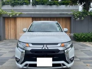 Xe Mitsubishi Outlander 2.0 CVT 2024