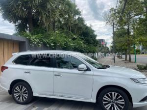 Xe Mitsubishi Outlander 2.0 CVT 2024