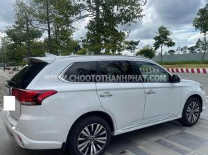 Xe Mitsubishi Outlander 2.0 CVT 2024