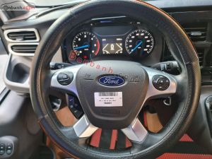 Xe Ford Transit Tiêu chuẩn 2023