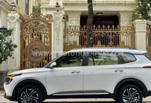 Xe Kia Carens 1.5G Luxury 2024