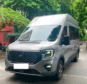 Xe Ford Transit Premium 2025