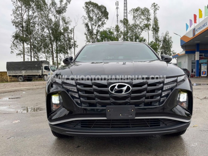Hyundai Tucson 2.0 AT Tiêu chuẩn