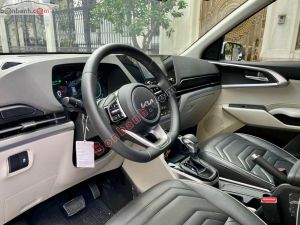 Xe Kia Carens 1.5G Luxury 2024