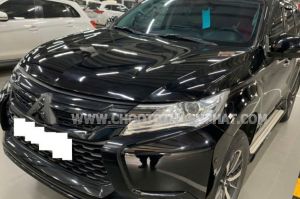 Xe Mitsubishi Pajero Sport G 4x2 AT 2016