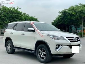 Xe Toyota Fortuner 2.7V 4x2 AT 2020