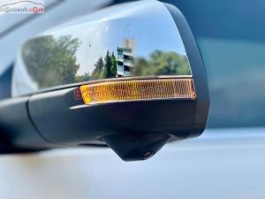 Xe Ford Everest Titanium 2.0L 4x2 AT 2025