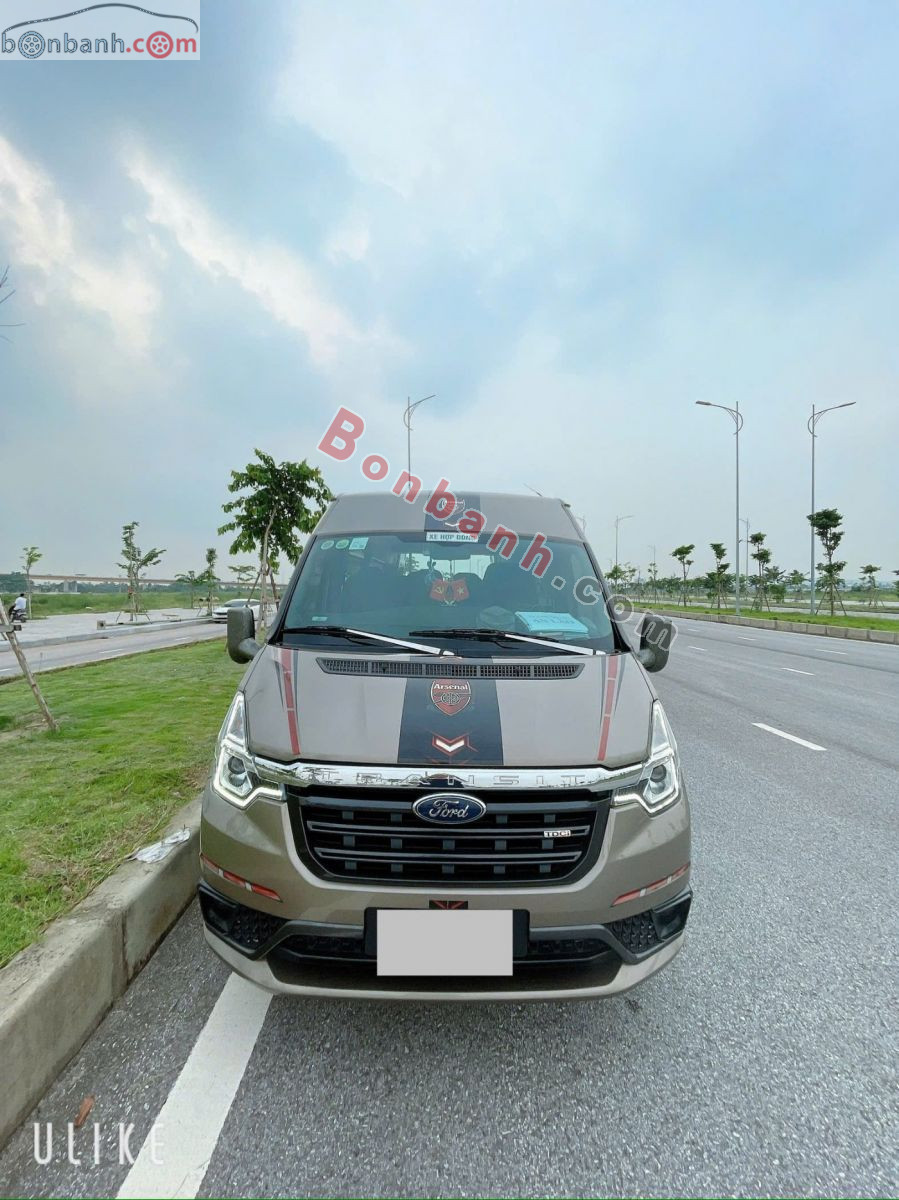 Ford Transit Tiêu chuẩn 2022