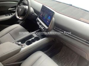 Xe VinFast VF7 Eco 2025