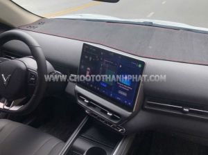 Xe VinFast VF7 Eco 2025