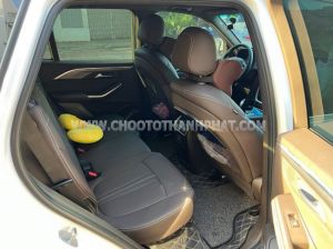Xe VinFast Lux SA 2.0 Premium 2.0 AT 2019