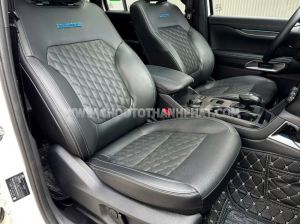 Xe Ford Everest Platinum 2.0L 4x4 AT 2025
