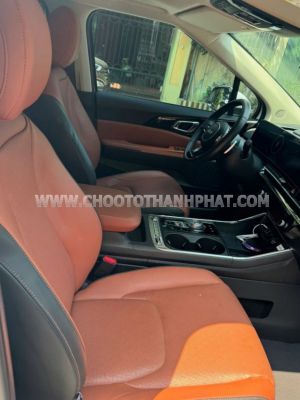Xe Kia Carnival Signature 1.6 Turbo HEV 7S 2025