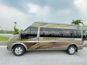 Xe Ford Transit Tiêu chuẩn 2022
