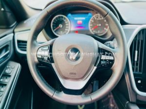 Xe VinFast Lux SA 2.0 Plus 2.0 AT 2019