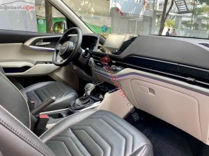 Xe Kia Carens 1.5G Luxury 2024