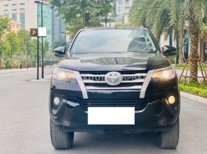 Xe Toyota Fortuner 2.4G 4x2 MT 2019