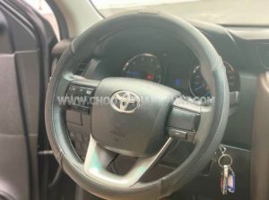 Xe Toyota Fortuner 2.4G 4x2 MT 2019