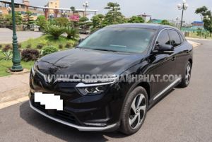 Xe VinFast VF8 Eco 2025