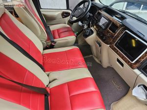 Xe Ford Transit Limousine 2017