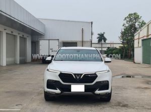 Xe VinFast Lux SA 2.0 Base 2.0 AT 2019