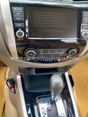 Xe Nissan Navara EL A-IVI 2.5 AT 2WD 2020