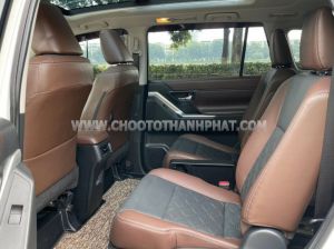 Xe Toyota Innova Cross HEV 2.0 CVT 2025