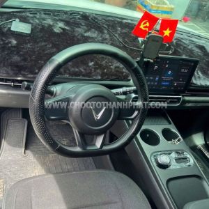 Xe VinFast Limo Green AT 2026