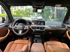 Xe BMW X3 sDrive20i 2024