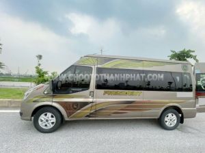 Xe Ford Transit Tiêu chuẩn 2022