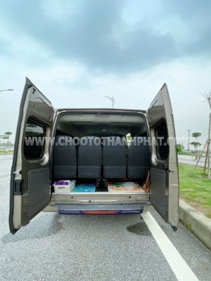 Xe Ford Transit Tiêu chuẩn 2022